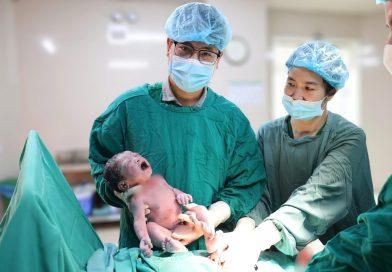 Nỗ lực vì sự an toàn của bà mẹ và trẻ em trong hành trình vượt cạn