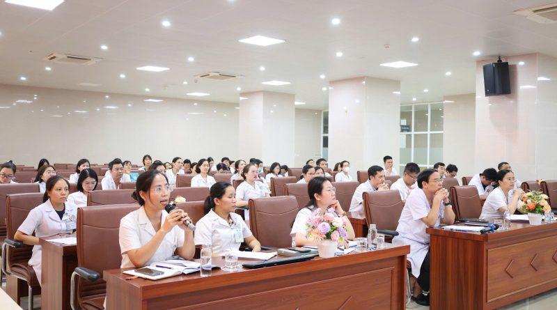 BỆNH VIỆN SẢN NHI TỈNH NINH BÌNH TỔ CHỨC SƠ KẾT CÔNG TÁC CHUYÊN MÔN 6 THÁNG ĐẦU NĂM, TRIỂN KHAI NHIỆM VỤ 6 THÁNG CUỐI NĂM 2026